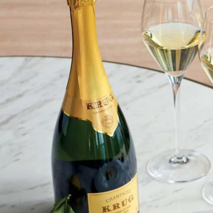 What's The Perfect Glass For Fizz?