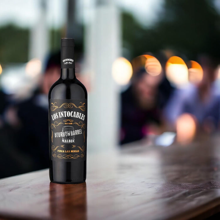 Los Intocables & Wine Stopper 75cl