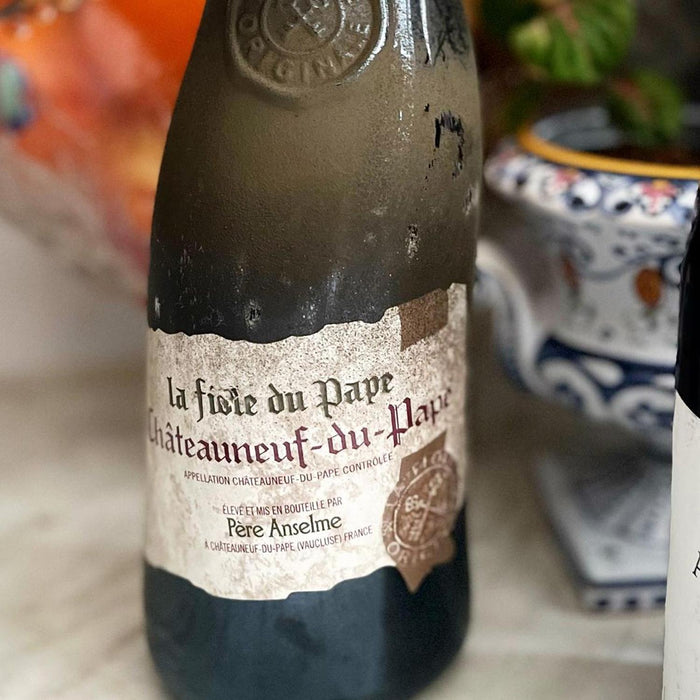 Pere Anselme La Fiole Du Pape Chateauneuf Du Pape & Wine Stopper 75cl