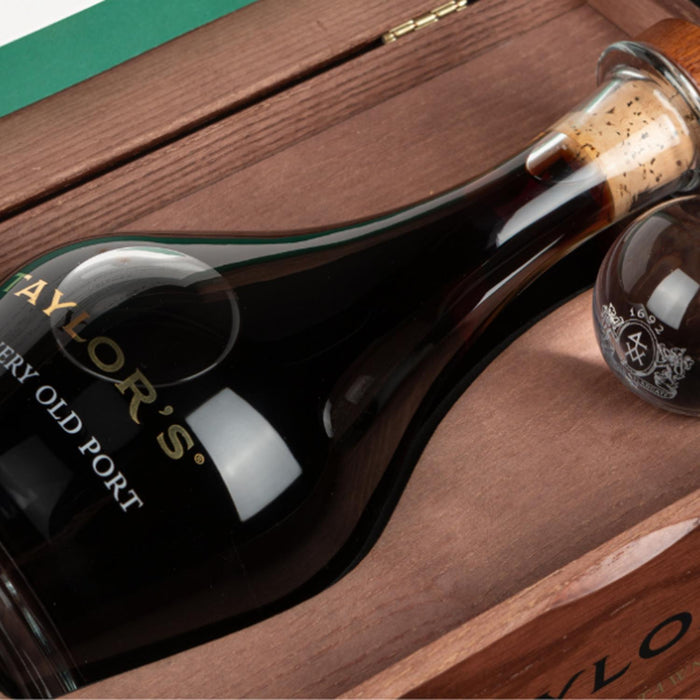 Taylors Very Very Old Tawny Port In Luxury Decanter 75cl