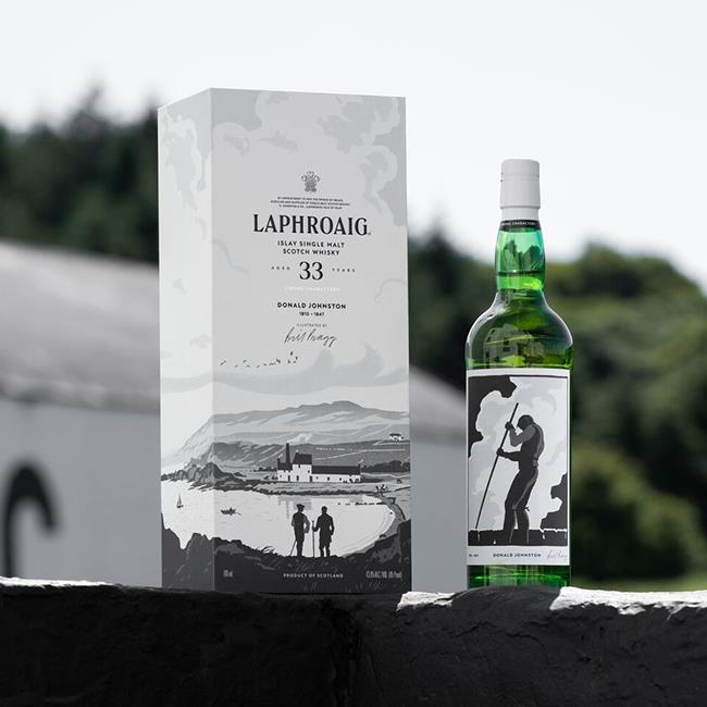 Laphroaig 33 Year Old Whisky