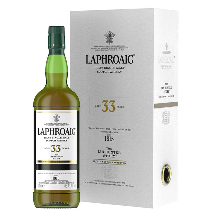 Laphroaig 33 Year Old Ian Hunter Book 3 Whisky 70cl