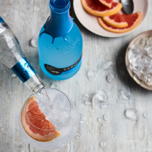 Creating cocktail using Tarquins Dry Gin