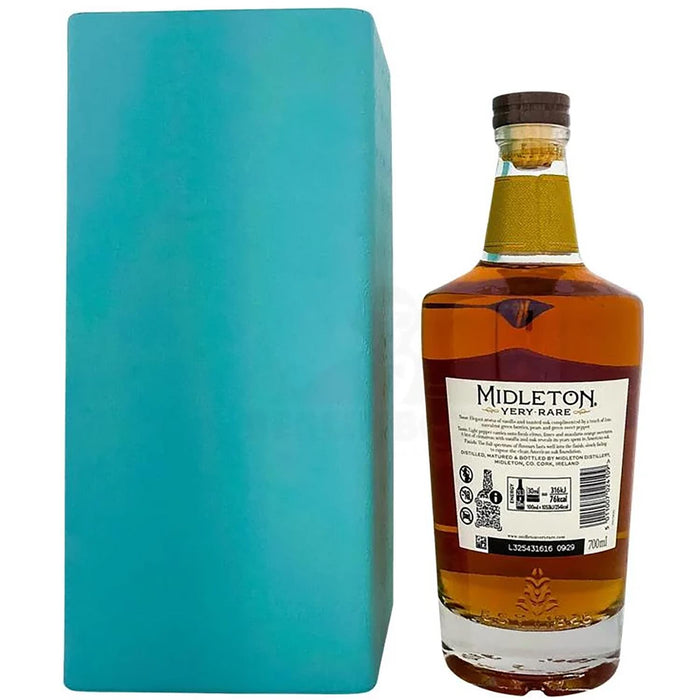 Midleton New, Sustainable Packaging Design