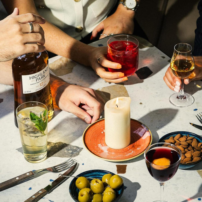 Highland Park 12 Year Old Whisky Glass & Jigger Gift Set 70cl