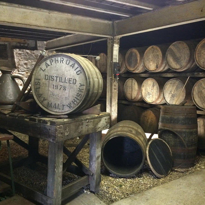 LAPHROAIG wood Barrel 3L Scotch Whisky Limited Edition | Laphroaig