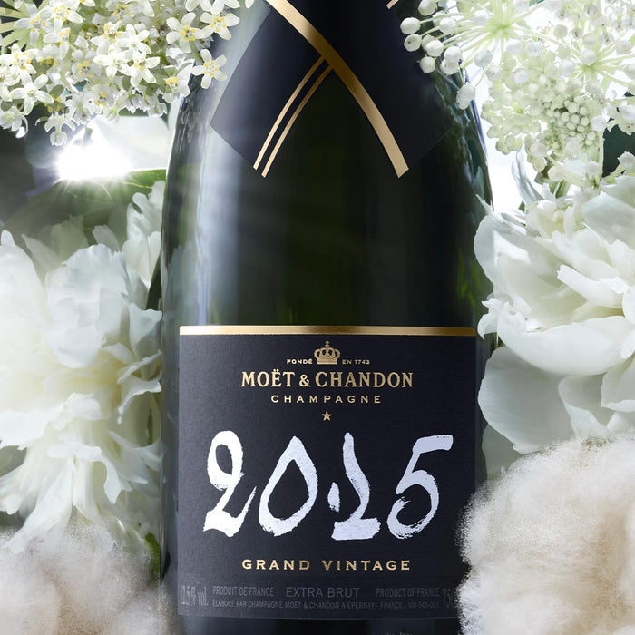 Moet & Chandon Grand Vintage Brut Champagne 2015 Label