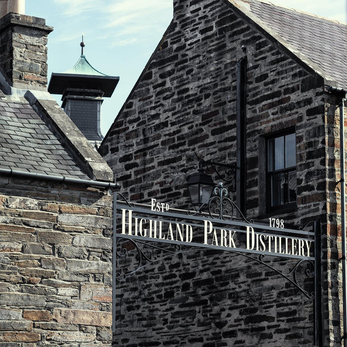 Highland Park 15 Year Old Single Malt Whisky 70cl