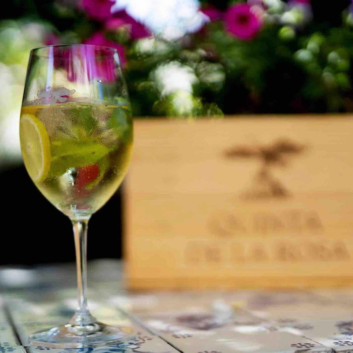 Quinta De La Rosa White Extra Dry Port 50cl