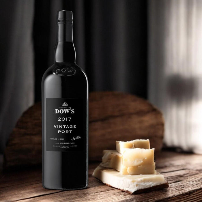 Dows Vintage Port With Cheese 