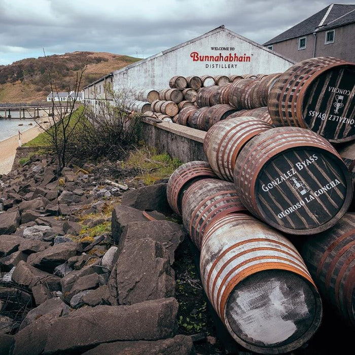 Bunnahabhain Distillery In Islay